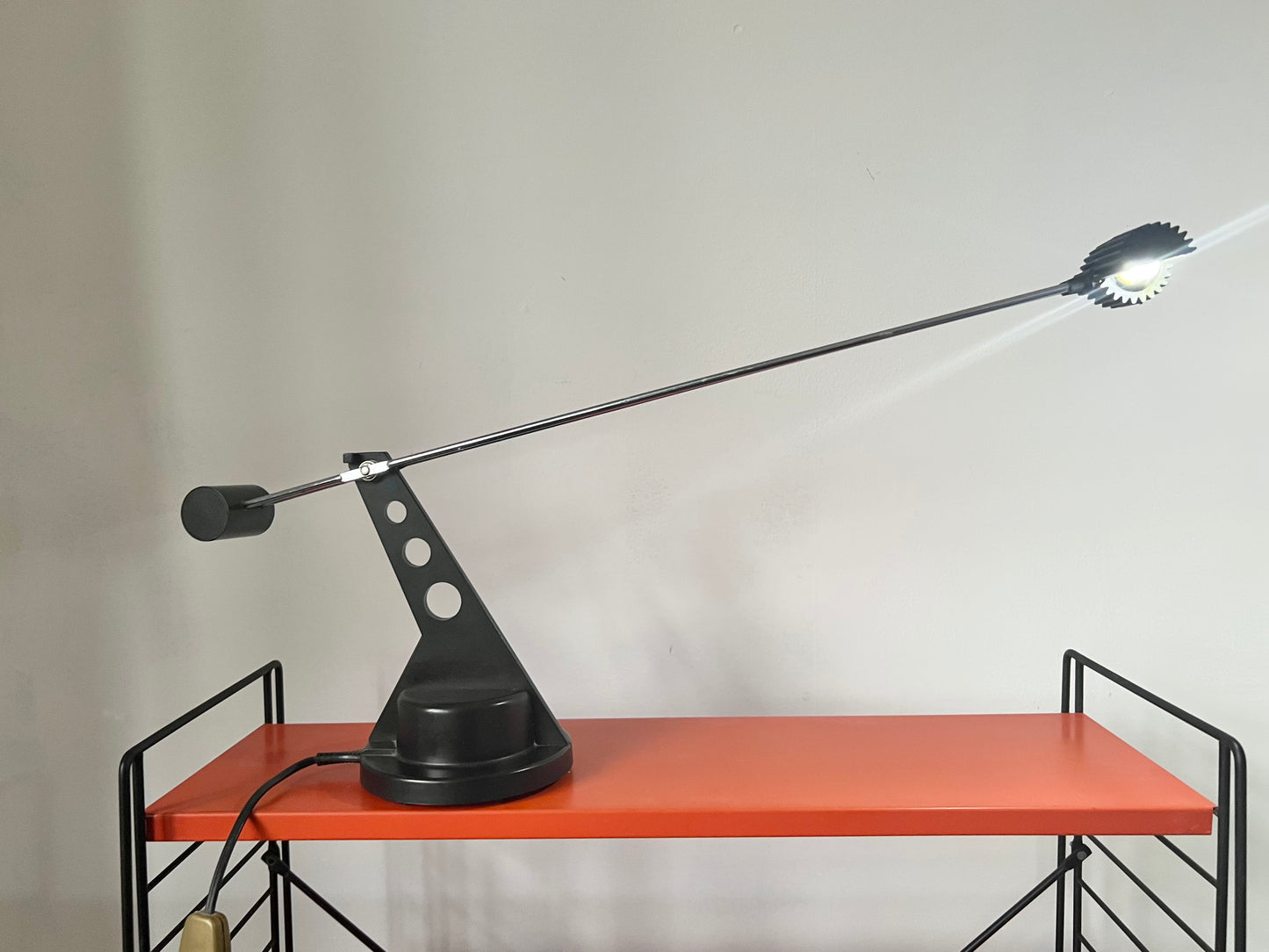 Postmodern counter-balanced table lamp by Luxo