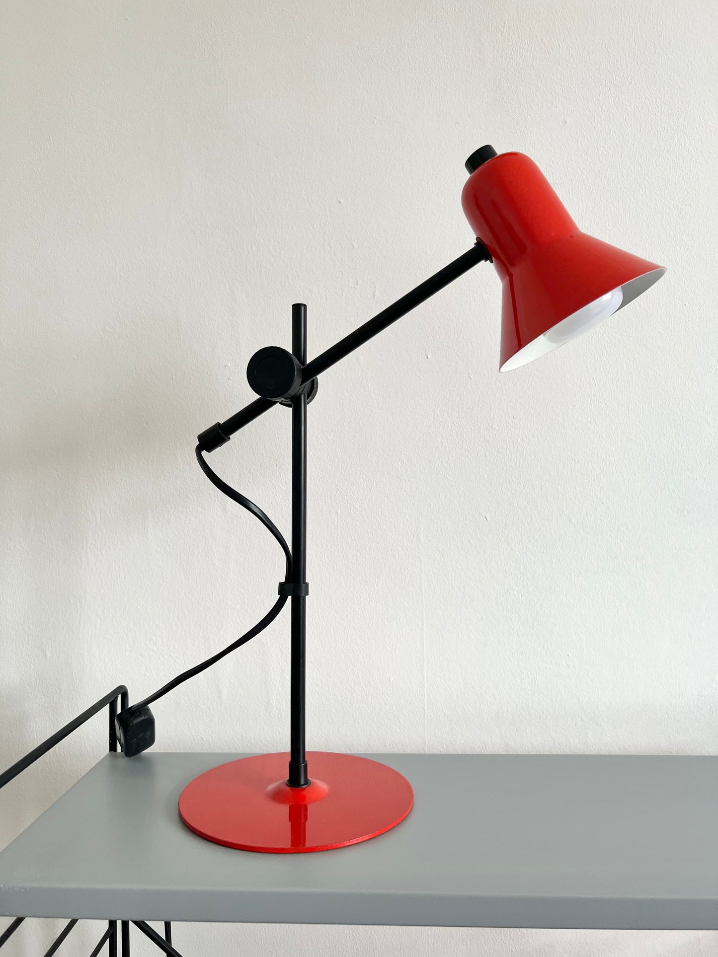 Postmodern Red & Black Adjustable Desk Lamp