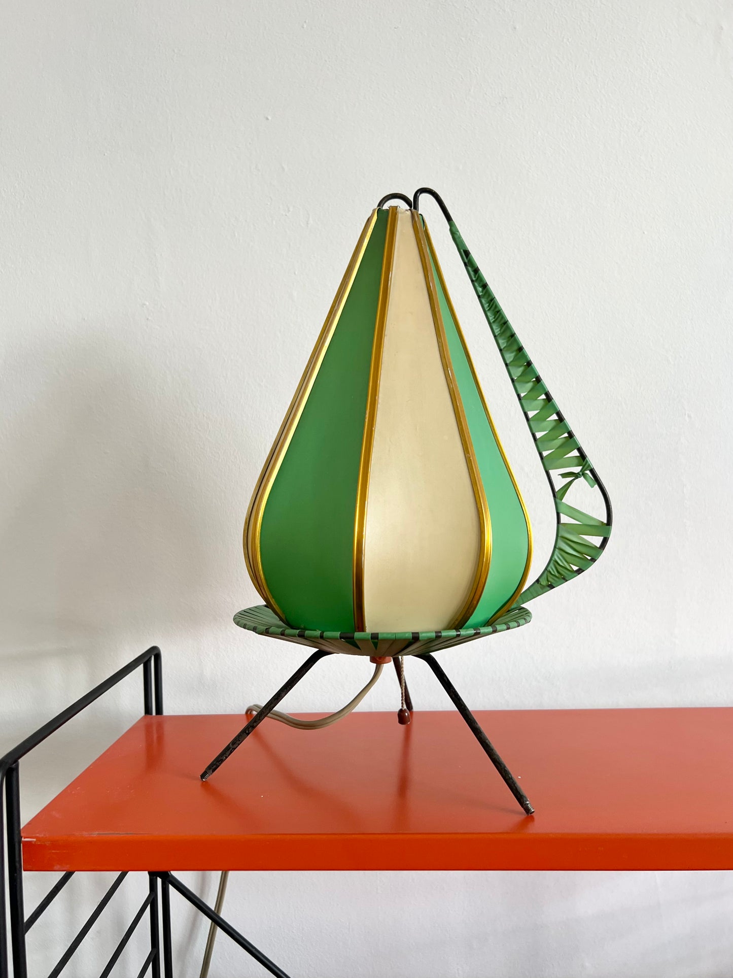 Mid Century Tripod Table Lamp