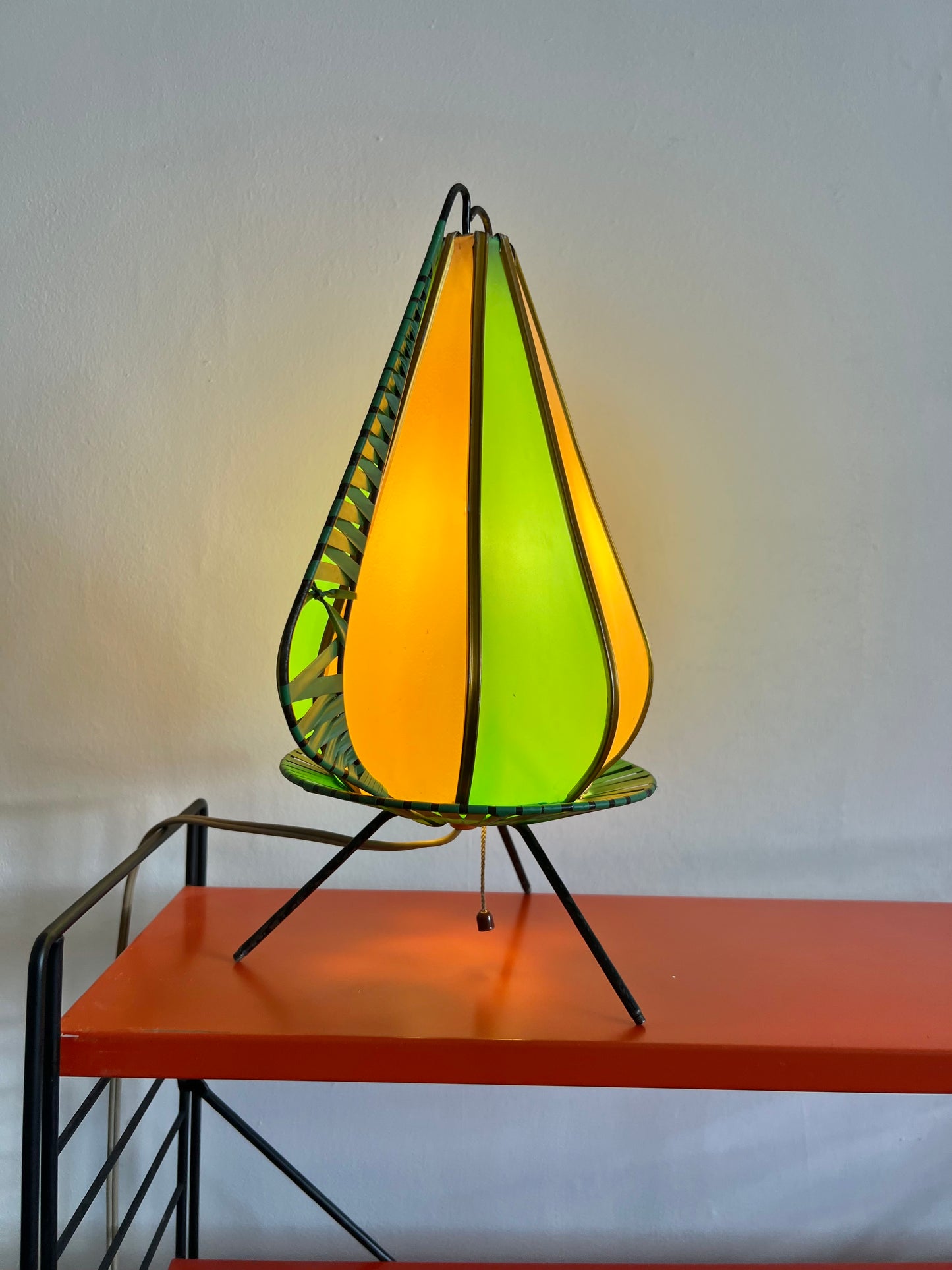 Mid Century Tripod Table Lamp