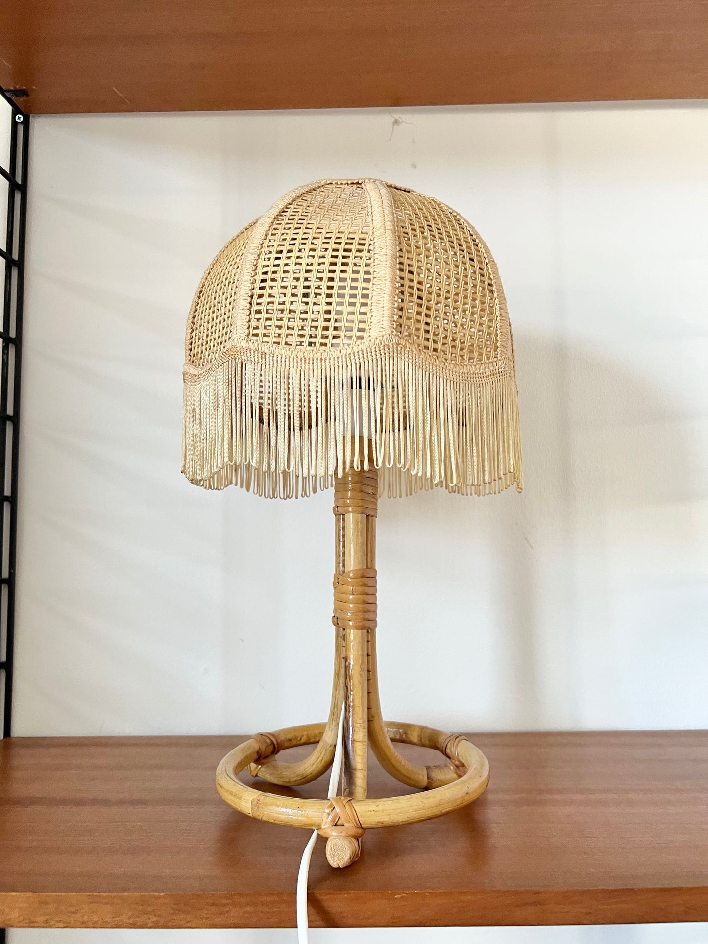 Mid Century 70s Rattan & Bamboo Table lamp