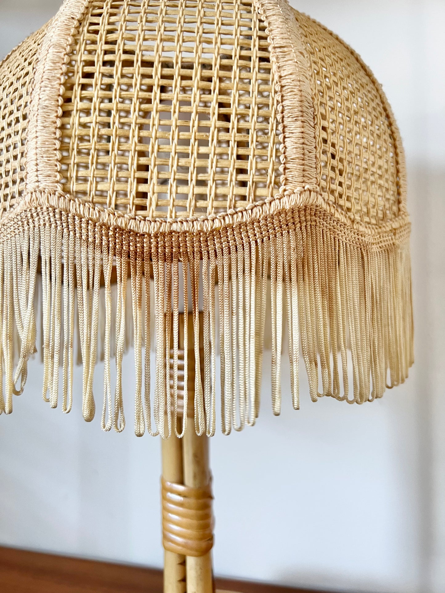 Mid Century 70s Rattan & Bamboo Table lamp